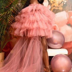 Oyemwen tulle sheer overlay